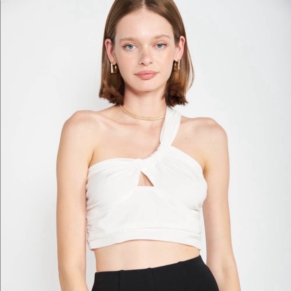 NWT Emory Park One Shoulder Crop Top